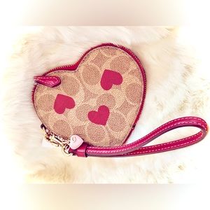 Coach Heart Love Zipper Coin Purse